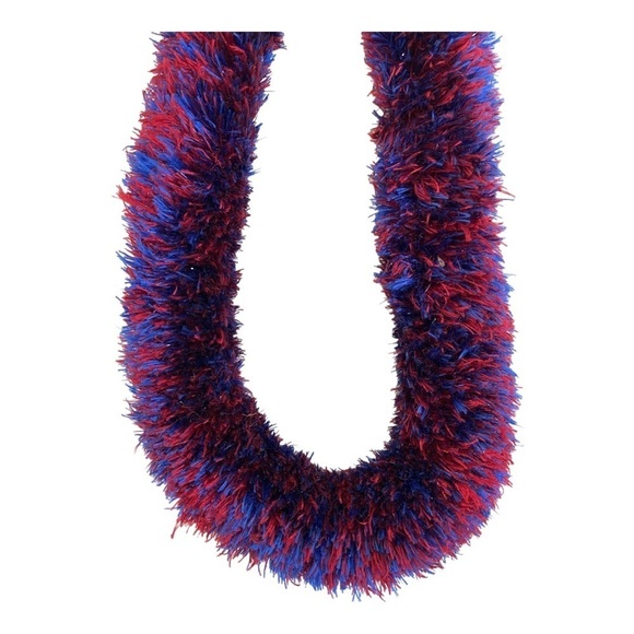 Hand Made Burgundy and Blue Eyelash Yarn Lei 21.5” Drop Class of 2023 Graduation - Picture 5 of 11